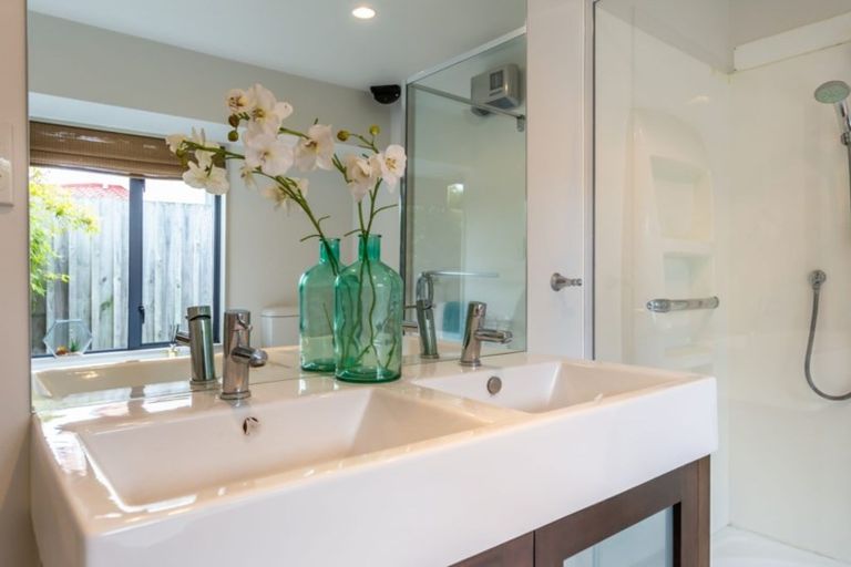 Photo of property in 4 Forest Drive, Parklands, Christchurch, 8083