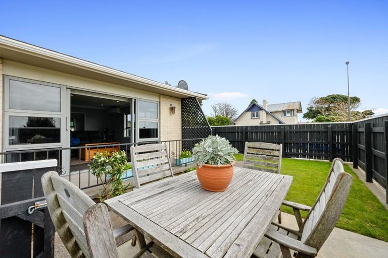 Photo of property in 159 Saint Aubyn Street, New Plymouth, 4310