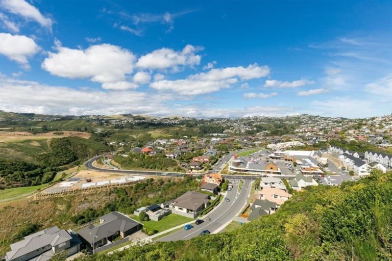 Photo of property in 15 Trafford Terrace, Churton Park, Wellington, 6037
