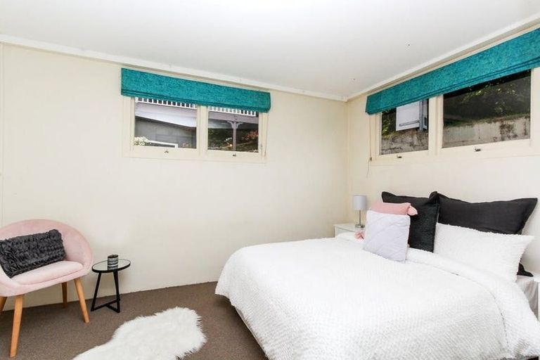 Photo of property in 164a Vivian Street, New Plymouth, 4310