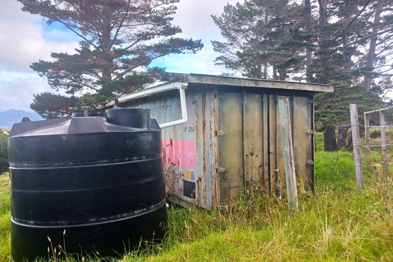 Photo of property in 206 Ohuri Road, Rawene, Kaikohe, 0473