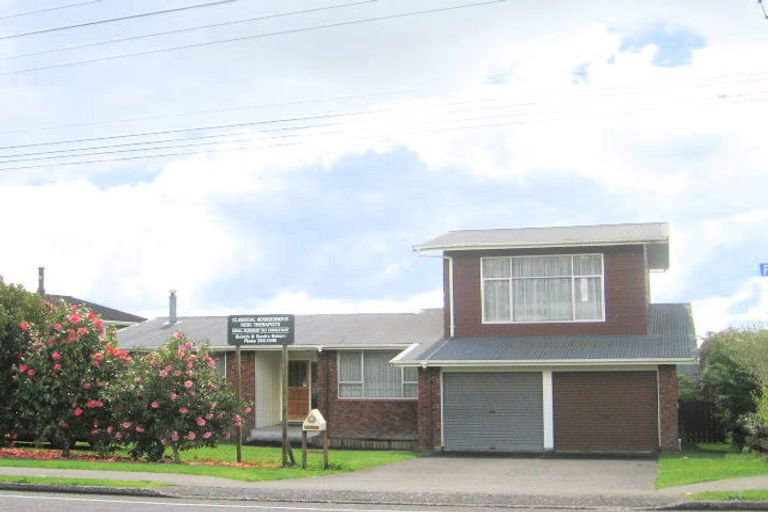 Photo of property in 428 Pukehangi Road, Pomare, Rotorua, 3015