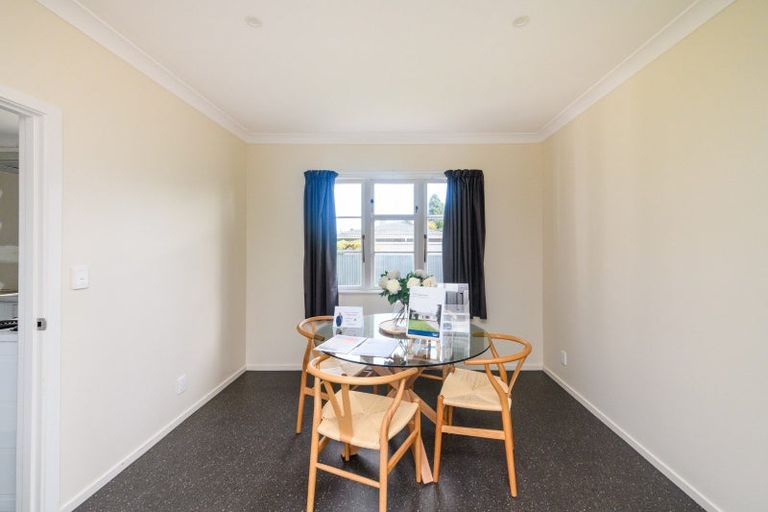 Photo of property in 175 College Street, Awapuni, Palmerston North, 4412