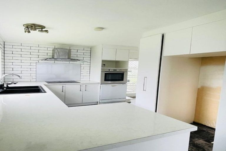 Photo of property in 13 Duckworth Road, Papakura, 2110