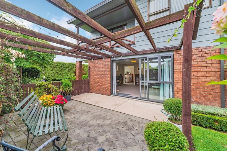 Photo of property in 34 Royleen Street, Casebrook, Christchurch, 8051