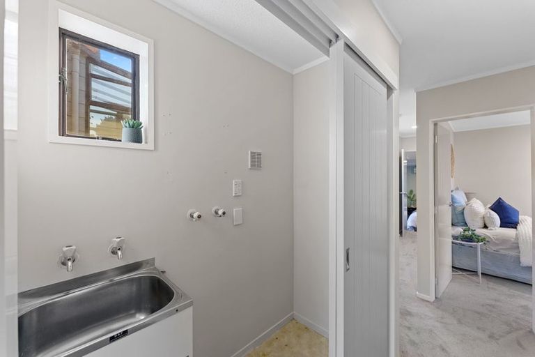 Photo of property in 179 Tutere Street, Waikanae Beach, Waikanae, 5036