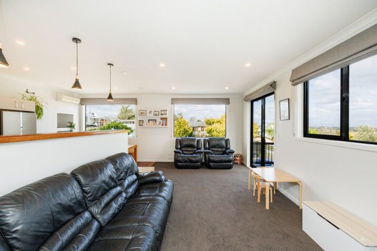 Photo of property in 24 Heatherlea Heights, Feilding, 4702