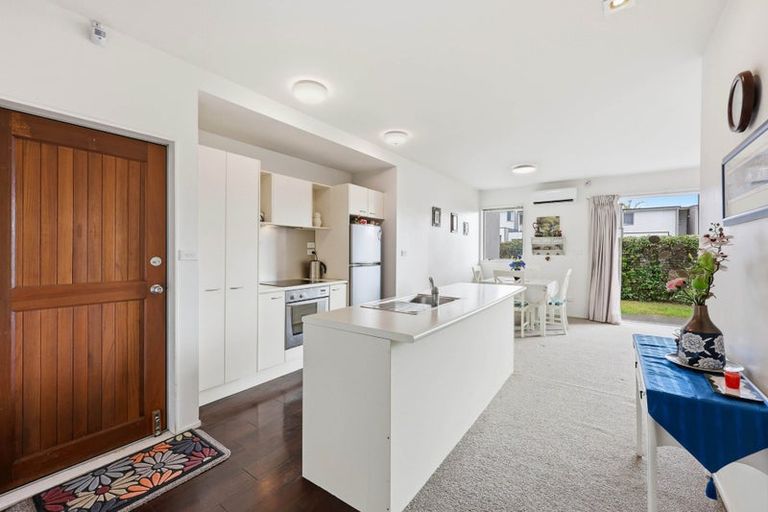 Photo of property in 87/7 Kelvin Hart Drive, East Tamaki, Auckland, 2013