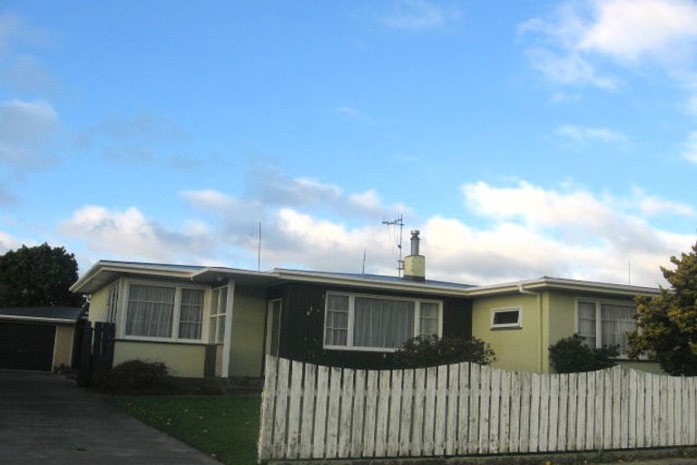 Photo of property in 23 Forbury Avenue, Takaro, Palmerston North, 4412