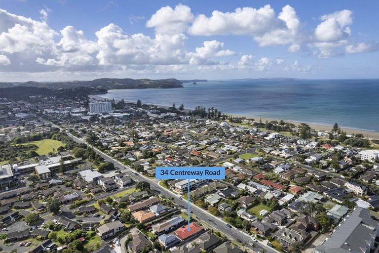 Photo of property in 34 Centreway Road, Orewa, 0931