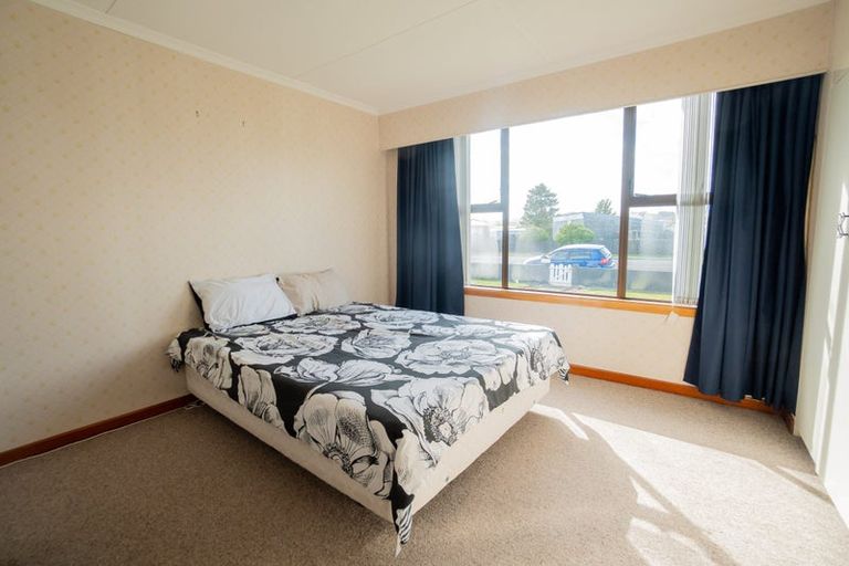 Photo of property in 43 Robertson Street, Gore, 9710