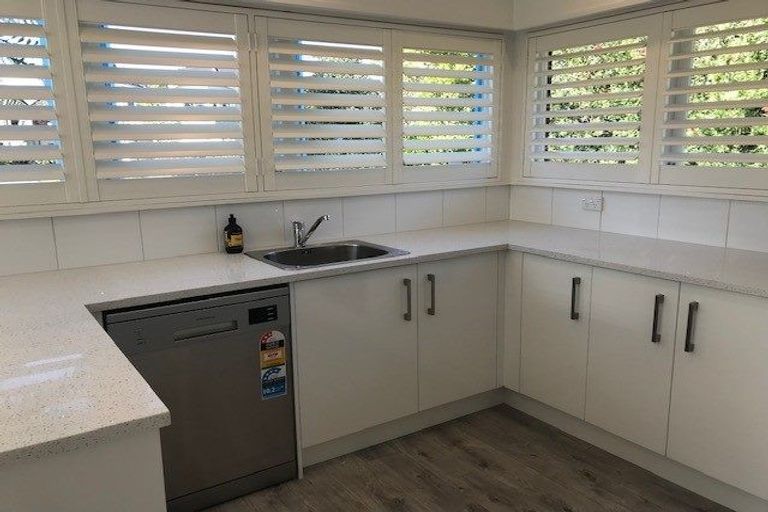 Photo of property in 1/51 Riverlea Avenue, Pakuranga, Auckland, 2010