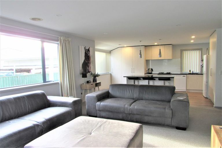 Photo of property in 2/785 High Street, Boulcott, Lower Hutt, 5011