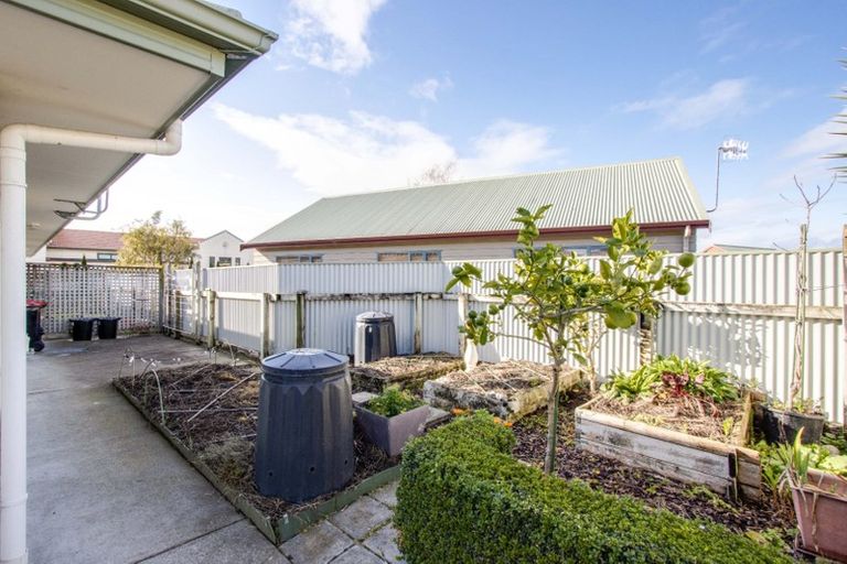 Photo of property in 405b Eastbourne Street East, Hastings, 4122