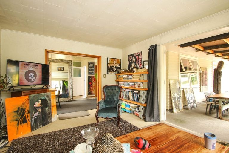 Photo of property in 237 Warwick Road, Mayfair, Hastings, 4122