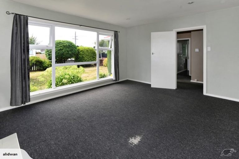 Photo of property in 103 Isleworth Road, Bishopdale, Christchurch, 8053