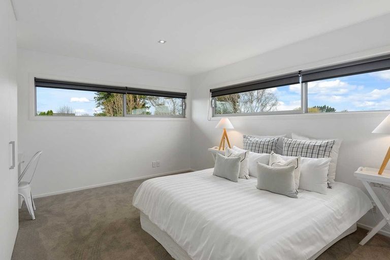 Photo of property in 243 Ilam Road, Ilam, Christchurch, 8041