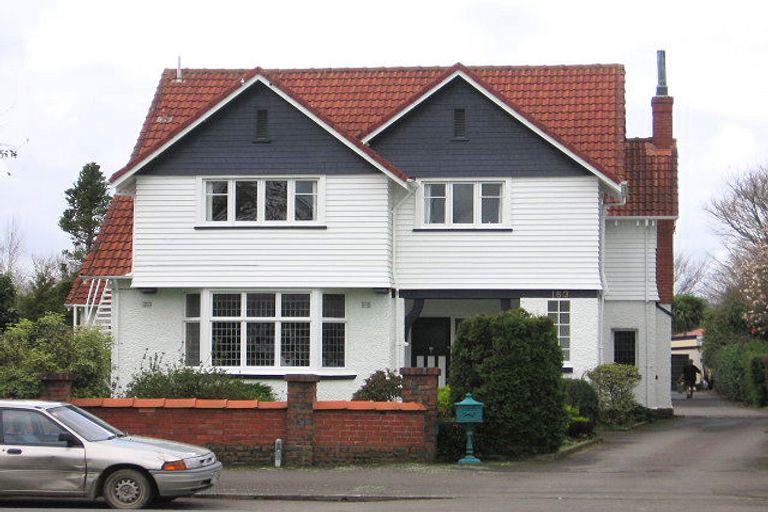 Photo of property in 163 Fitzherbert Avenue, West End, Palmerston North, 4410