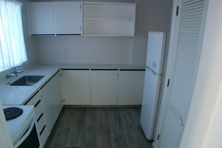 Photo of property in 10 Amapur Drive, Khandallah, Wellington, 6035