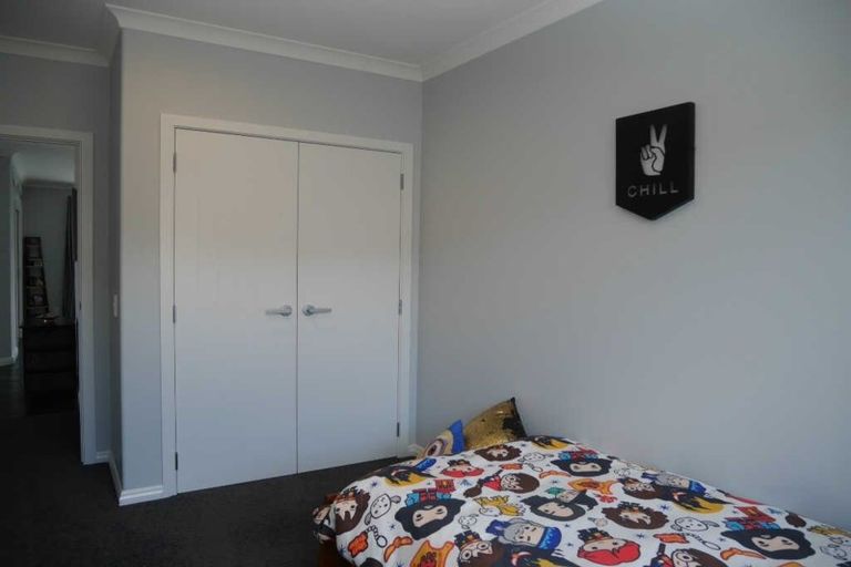 Photo of property in 41 San Priamo Place, Paraparaumu Beach, Paraparaumu, 5032