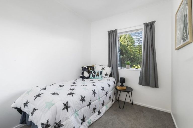 Photo of property in 33 Thomas Street, Stokes Valley, Lower Hutt, 5019
