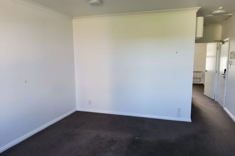 Photo of property in 221c The Terrace, Wellington Central, Wellington, 6011