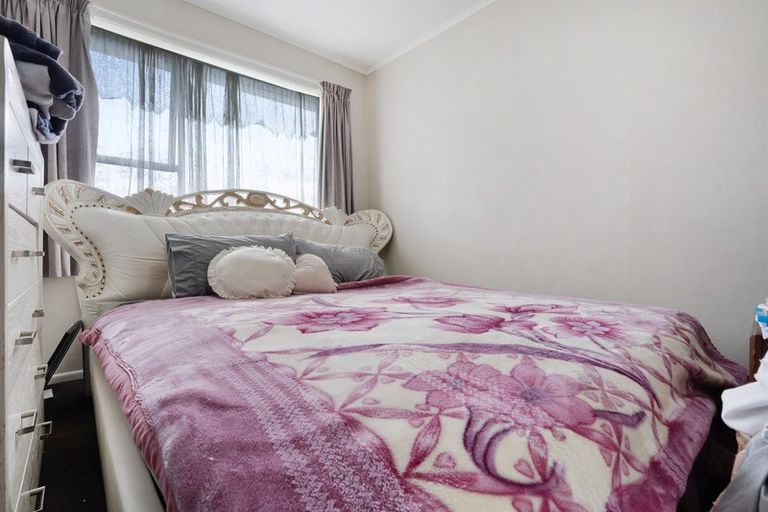 Photo of property in 12 Tiari Place, Mangere East, Auckland, 2024
