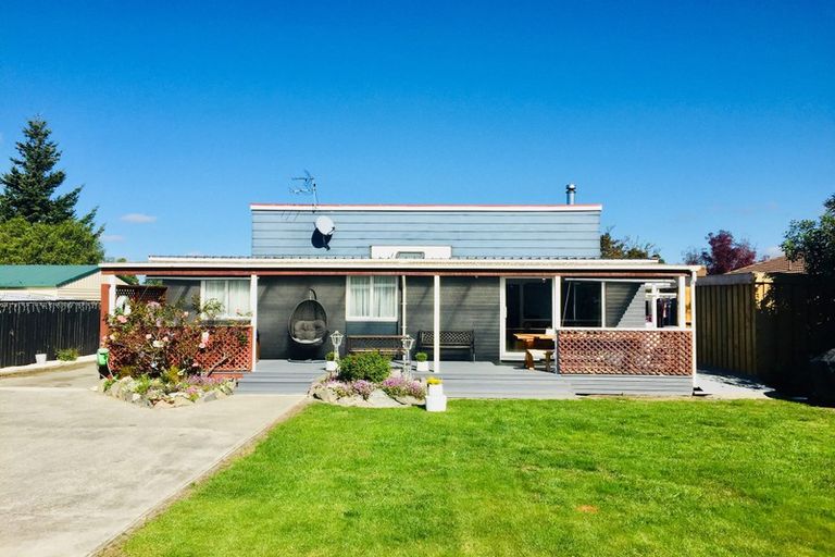 Photo of property in 62 North Terrace, Darfield, 7510