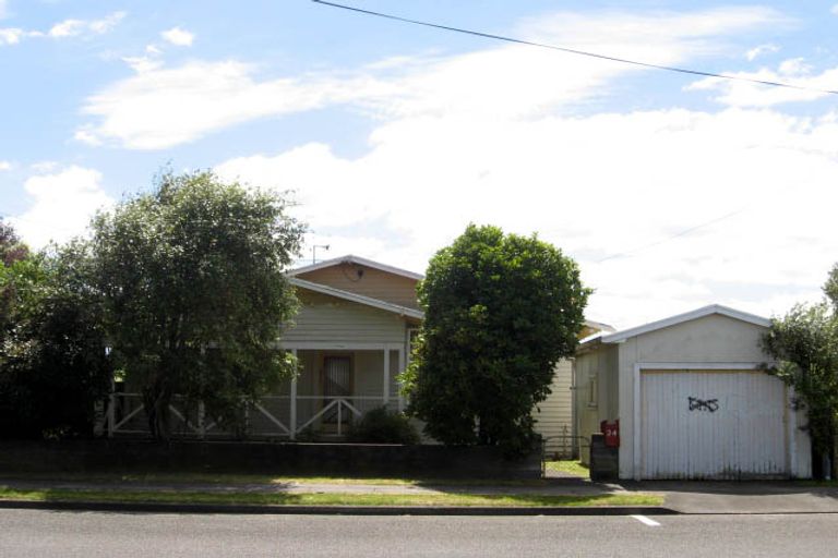 Photo of property in 24 Pitt Street, Whanganui, 4500