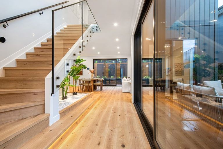 Photo of property in 14 Streamview Way, Long Bay, Auckland, 0630