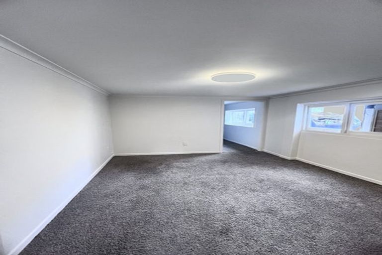 Photo of property in 8 Onepoto Road, Hauraki, Auckland, 0622