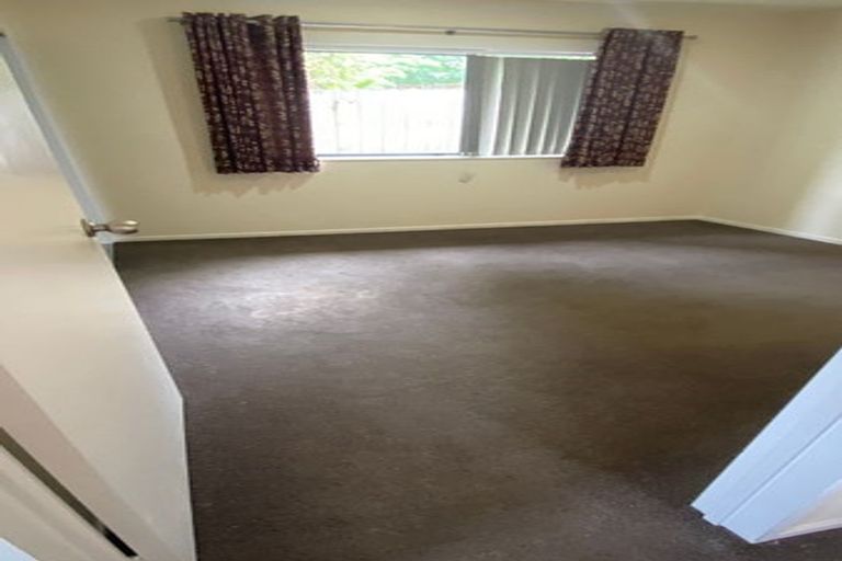 Photo of property in 79a Stanley Road, Glenfield, Auckland, 0629