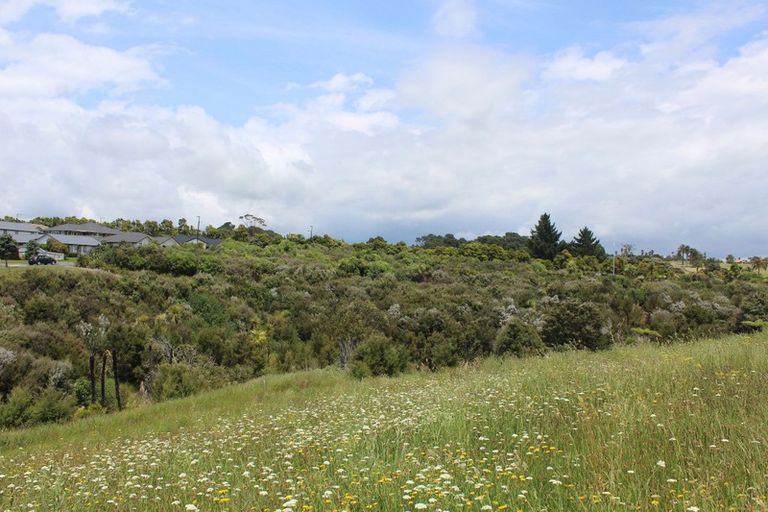 Photo of property in 23 Cadwil Drive, Beachlands, Auckland, 2018