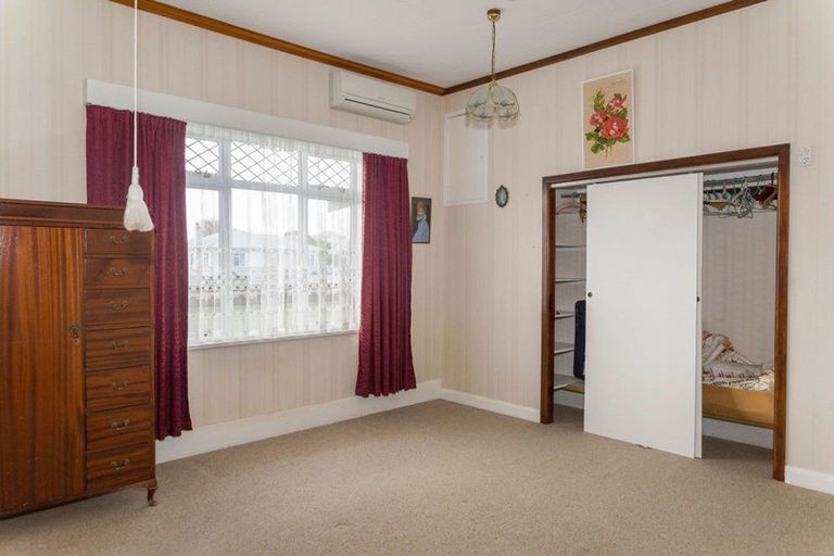Photo of property in 40 Barraud Street, Dannevirke, 4930