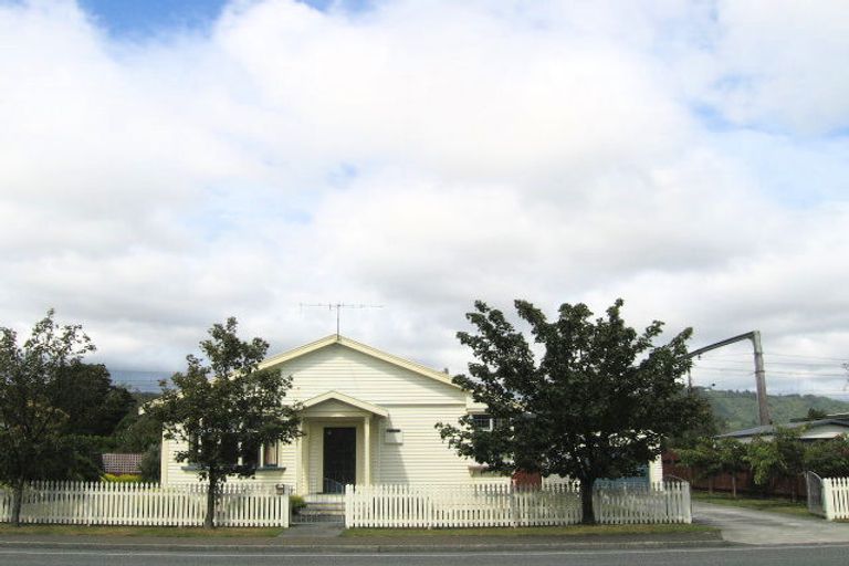 Photo of property in 89 Ararino Street, Trentham, Upper Hutt, 5018