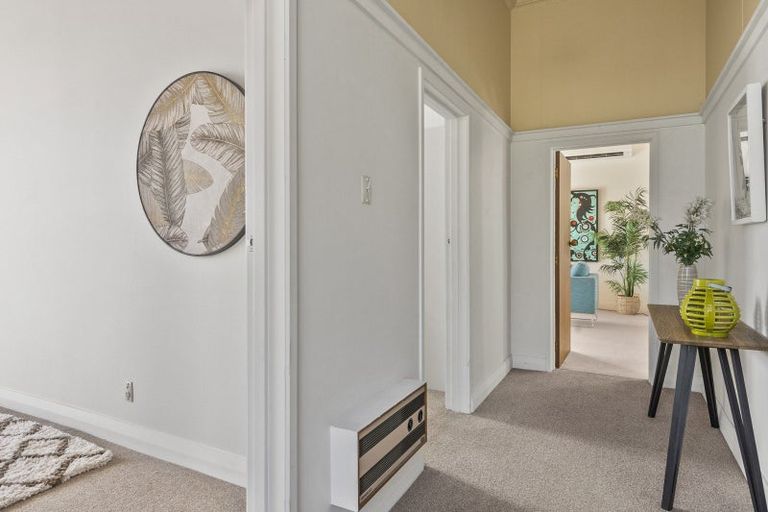 Photo of property in 63 Glendevon Place, Vauxhall, Dunedin, 9013