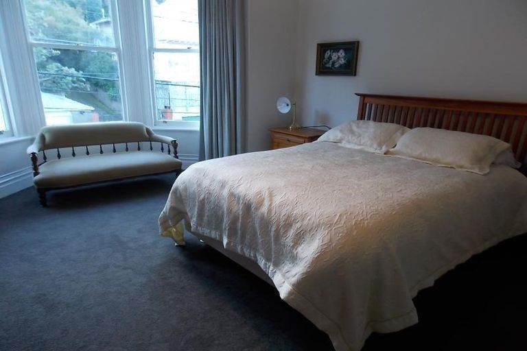 Photo of property in 35a Grant Road, Thorndon, Wellington, 6011