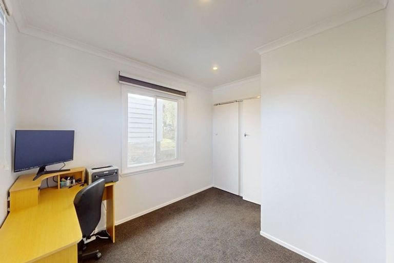 Photo of property in 108 Ironside Road, Johnsonville, Wellington, 6037