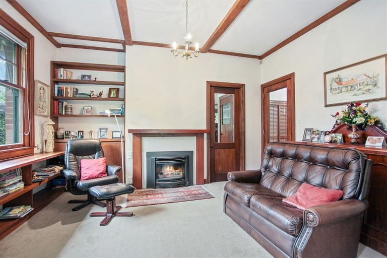 Photo of property in 32 Heaton Street, Merivale, Christchurch, 8052