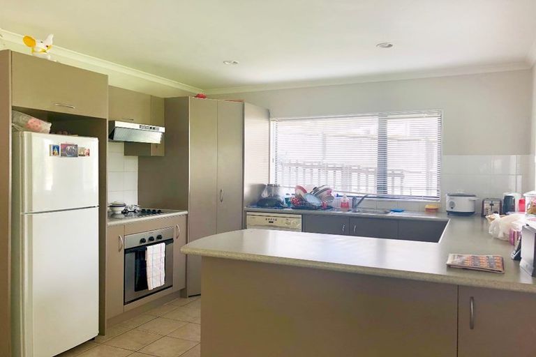 Photo of property in 94a Alfriston Road, Manurewa, Auckland, 2105