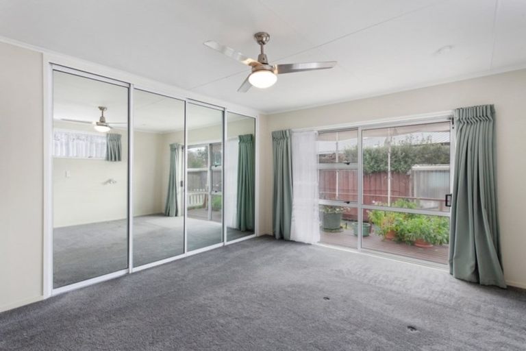 Photo of property in 37 Puriri Crescent, Edgecumbe, 3120
