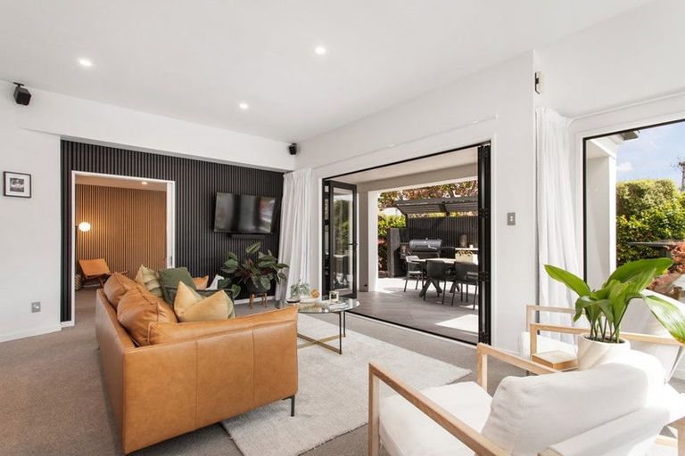 Photo of property in 9a Hamilton Avenue, Ilam, Christchurch, 8041