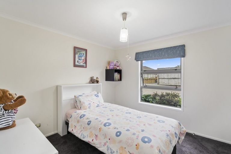 Photo of property in 24a Jules Crescent, Bell Block, New Plymouth, 4312
