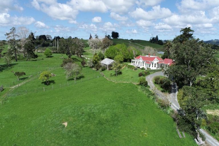 Photo of property in 900 Port Albert Road, Wellsford, 0973