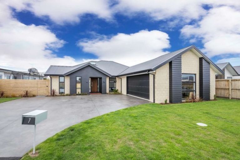 Photo of property in 7 Asheridge Place, Wigram, Christchurch, 8025