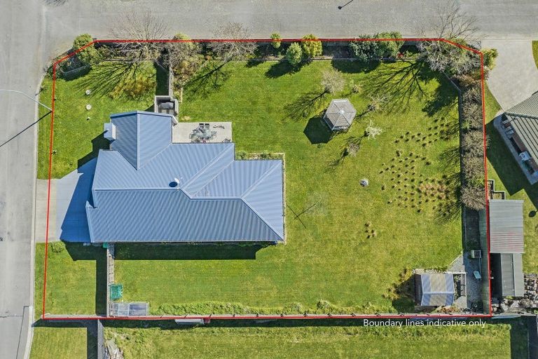 Photo of property in 33 School Lane, Kirwee, Darfield, 7571