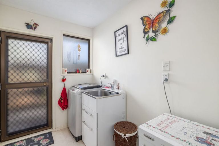 Photo of property in 49 Briarmont Street, Avondale, Christchurch, 8061