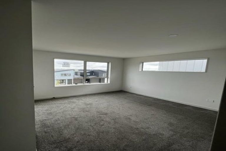 Photo of property in 31 Clara Road, Silverdale, 0932