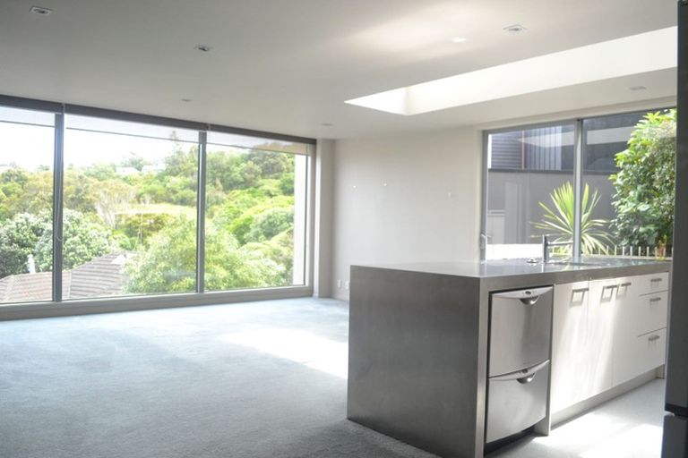 Photo of property in 8b Orleans Street, Ngaio, Wellington, 6035