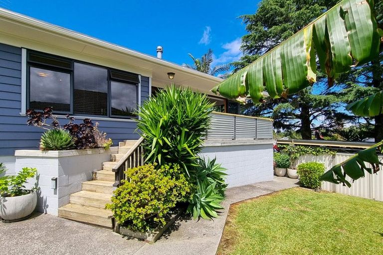 Photo of property in 39 Stanaway Street, Hillcrest, Auckland, 0627